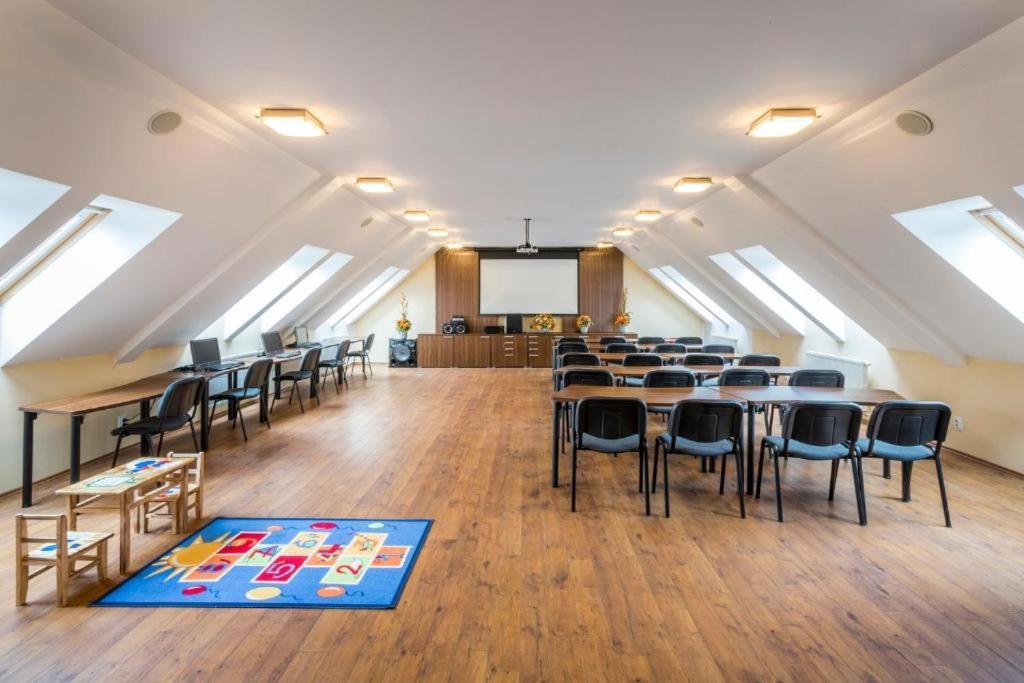 Hotel Sipox Štrba المظهر الخارجي الصورة